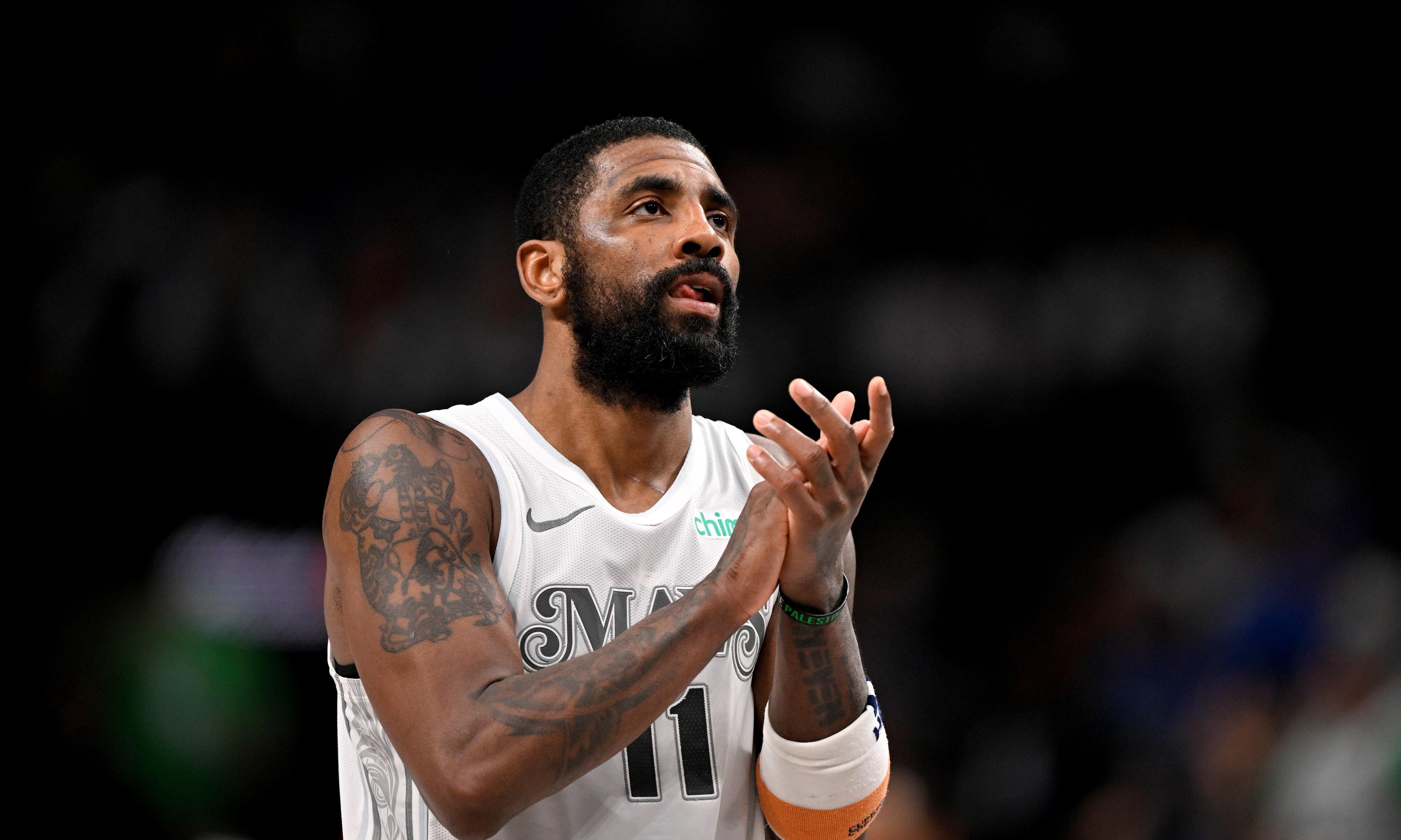 IM体育下载-爵士碾压灰熊，欧文统治全场