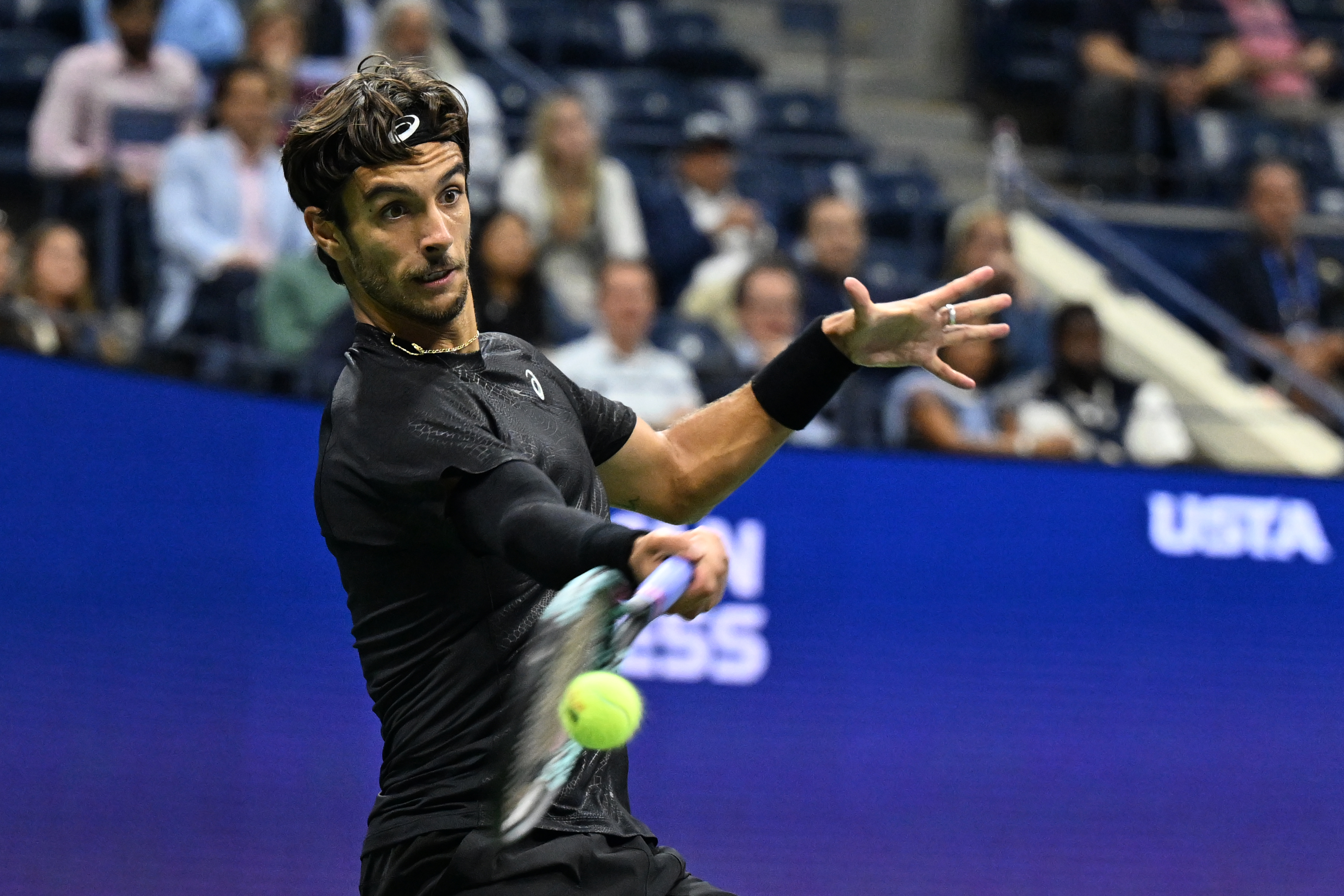 美网翻盘联合杯，辛纳惊艳四座