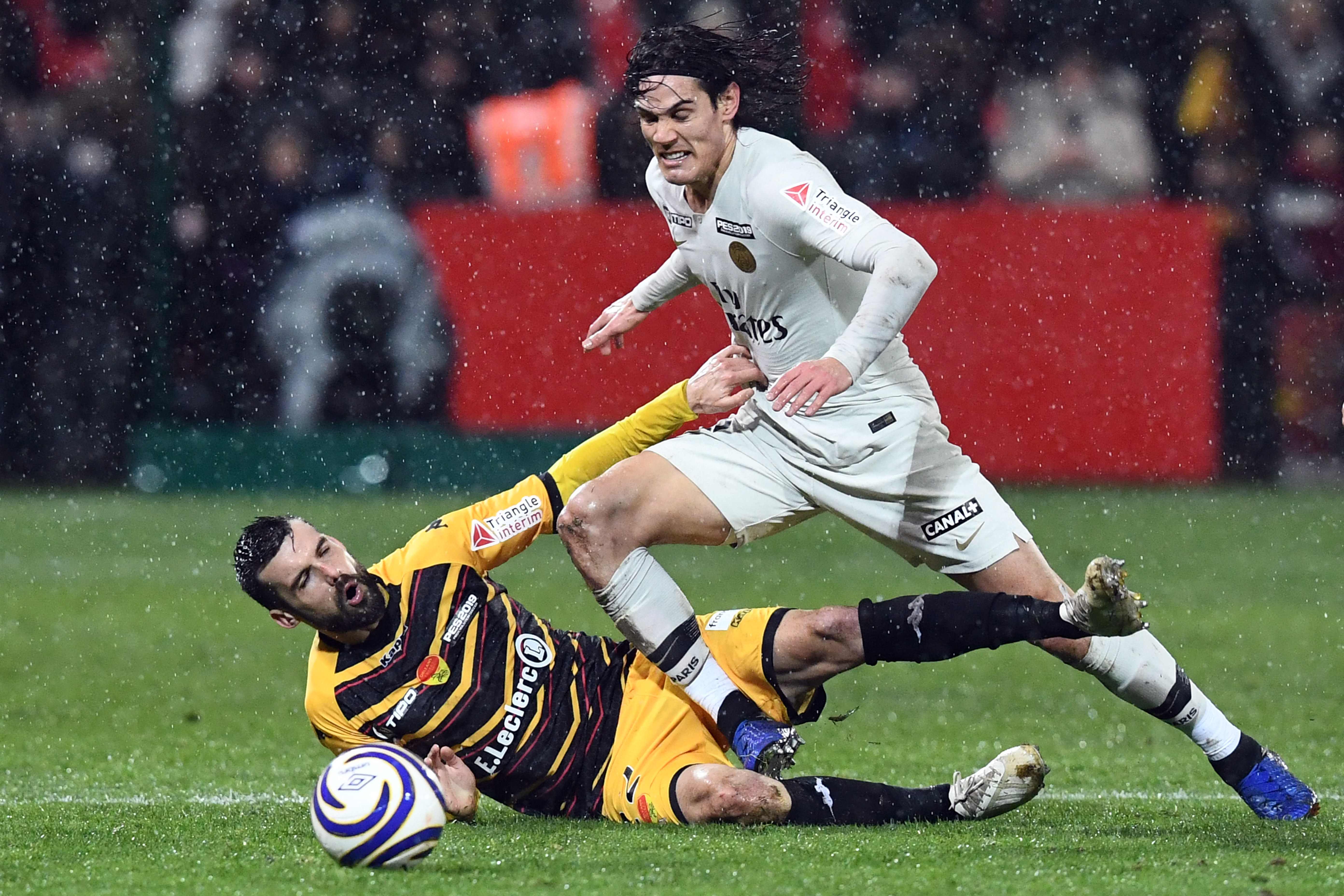 IM体育社区互动入口-法国篮球联赛中一支劲旅在赛场上获胜